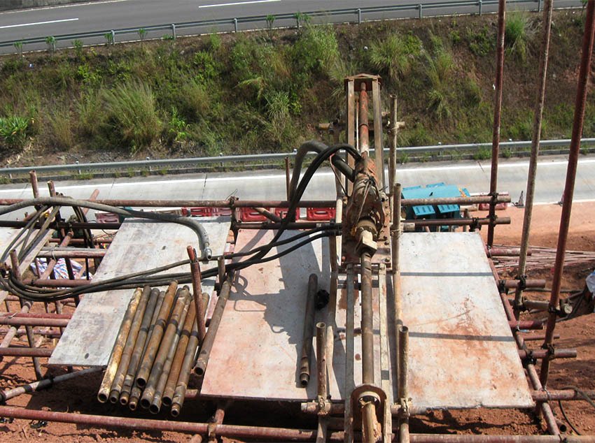 黄梅地基好坏直接影响建筑稳定性，如何选择专业的地基注浆加固公司？ 
